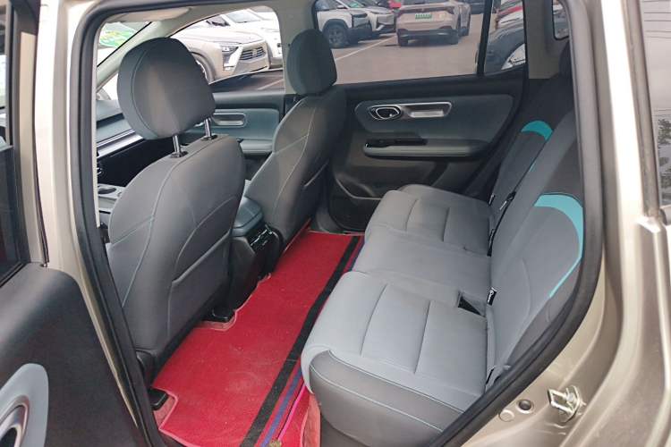 Used AION Y 2023 Plus 510 Enjoy Edition Left Rear Seat