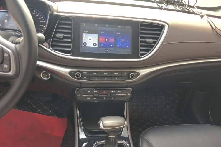 Used GAC Trumpchi GA4 2018 200T Automatic Luxury Edition Audio And AC Panel