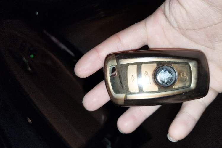 Used BMW 5 Series 2014 520Li Elegant Model
