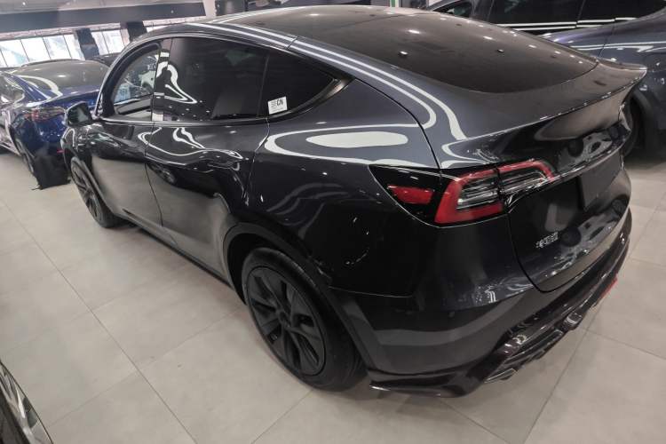 Used Tesla Model Y 2024 Rear-Wheel-Drive Version
