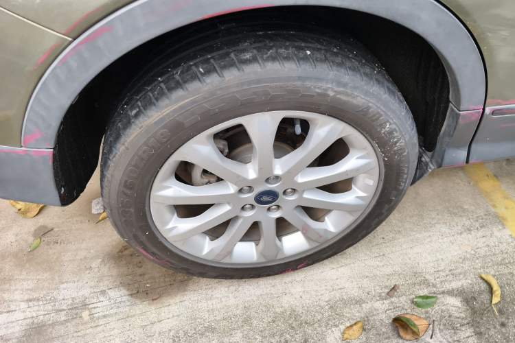 Used Ford Kuga 2015 1.5L GTDi Two-Wheel-Drive Comfort Model