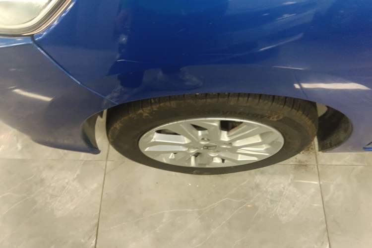 Used Honda Fit 2018 1.5L CVT Comfort Sunroof Version Exterior 4