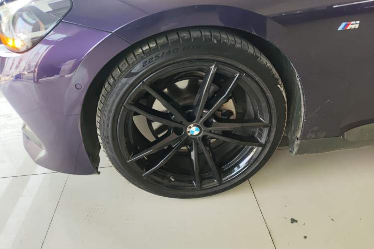 Used BMW 2 Series 2022 225i M Sport Night Edition Left Front Wheel Hub