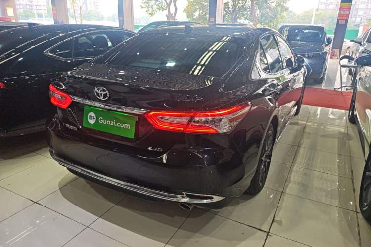 Used Toyota Camry 2023 2.5G Luxury Edition
