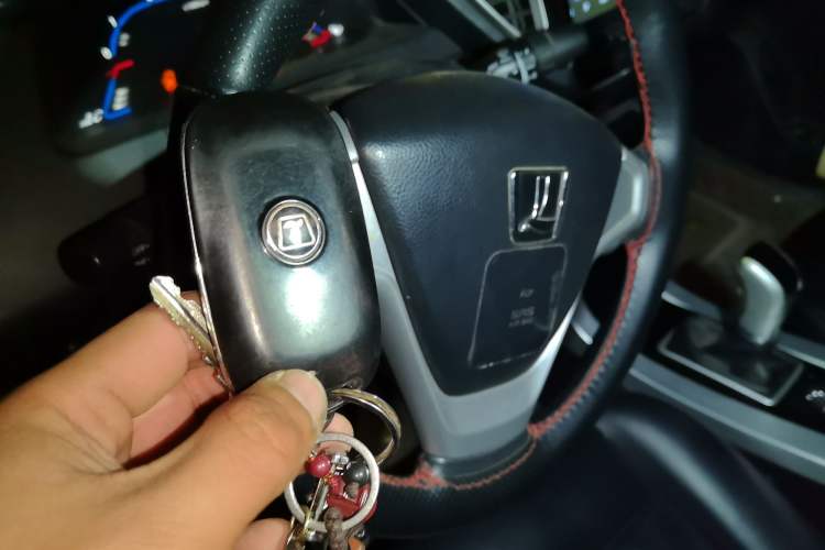 Used Luxgen 5 2013 1.8T Automatic Luxury Model