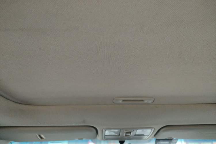 Used Kia K2 2012 Sedan 1.6L Automatic Transmission Premium Commemorative Edition
