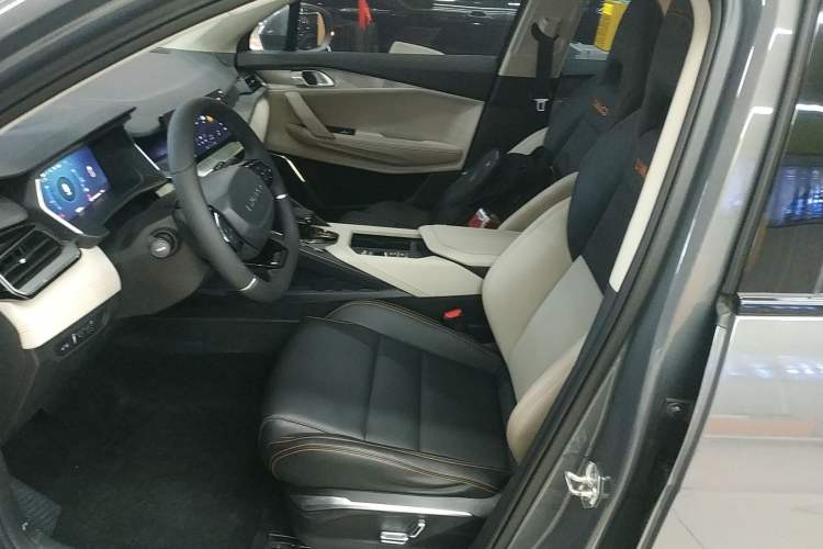 Used Lynk & Co 06 EM-P 2020 PHEV Plus
