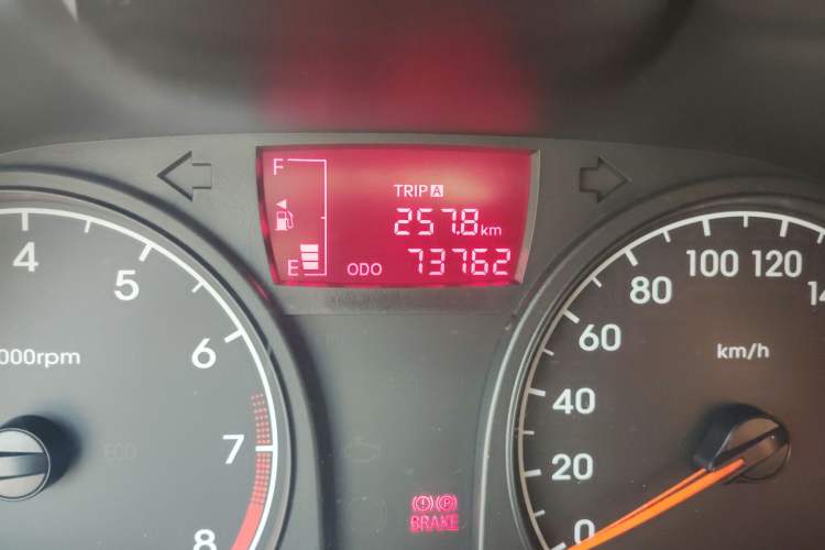 Used Hyundai Verna (older generation) 2014 1.4L Manual Smart GLS Trim
