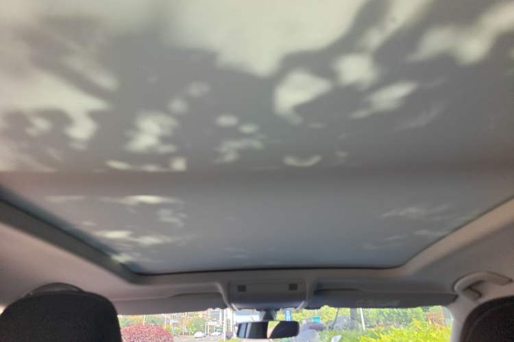 Used Volkswagen Tayron 2020 330TSI Two-Wheel Drive Luxury Smart Connectivity Version