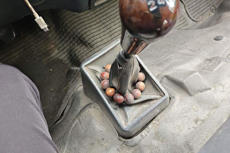 Used King Long Golden Way 2015 2.0L Value-Packed Practical Version 4G21B Gear Lever