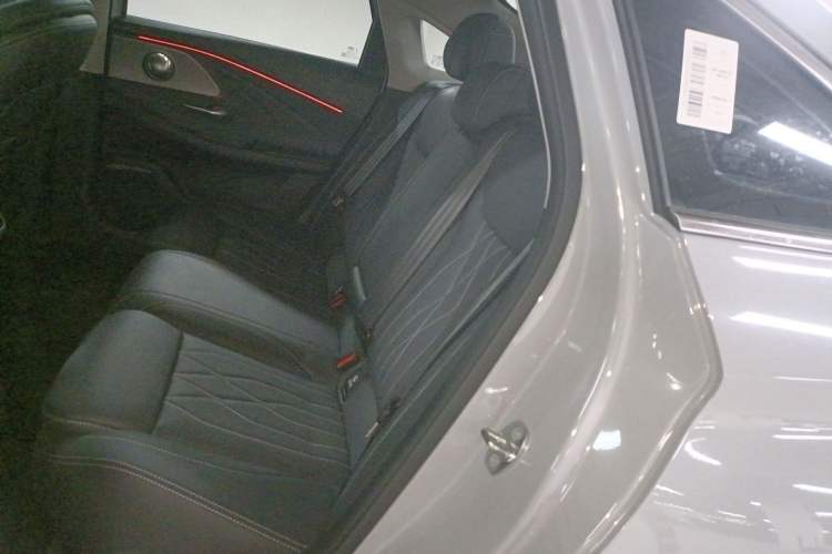 Used Chery Arrizo 8 2024 1.6T DCT Smart
