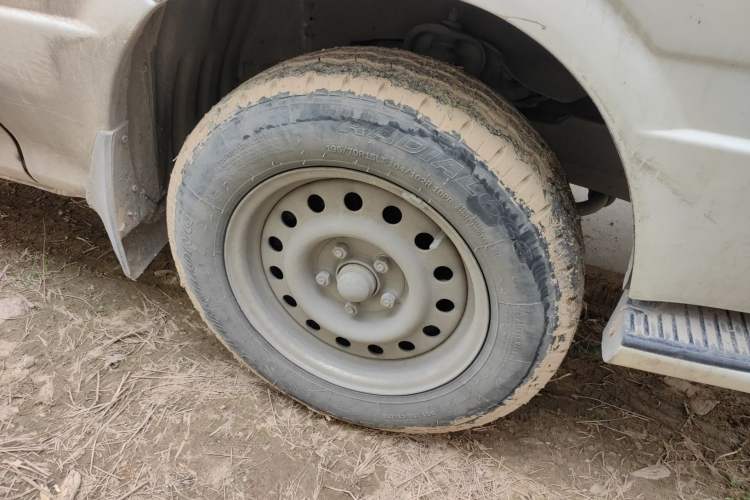 Used King Long Golden Way 2019 2.0L Van Series V20