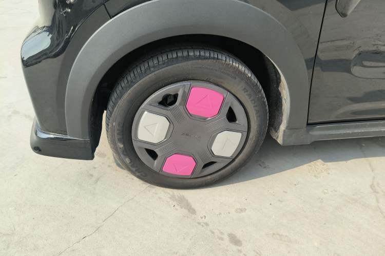 Used Geely Galaxy Panda 2025 210km Panda Kart Left Front Wheel Hub