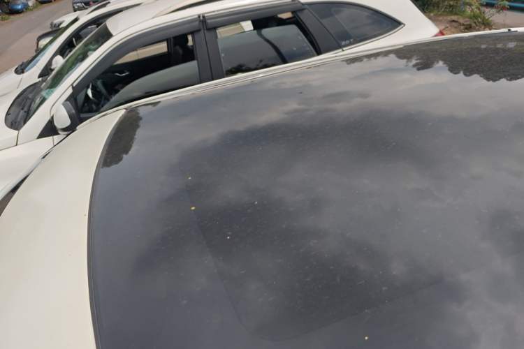 Used Land X7 2015 2.0T Panoramic Prestige Edition Roof