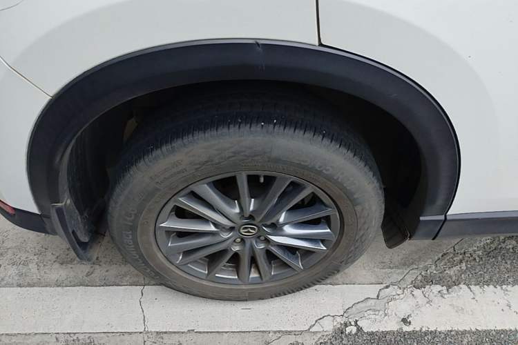 Used Mazda CX-5 2017 2.0L Automatic 2WD ZhiShang Trim China V Standard
