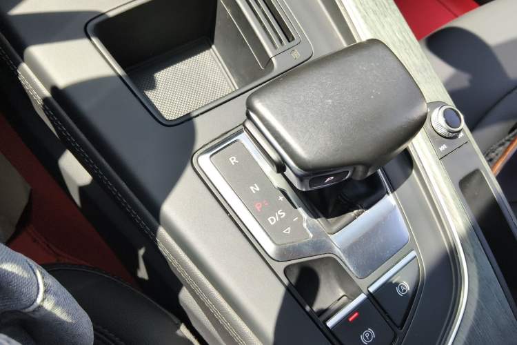 Used Audi A4L 2022 40 TFSI Stylish and Elegant Edition