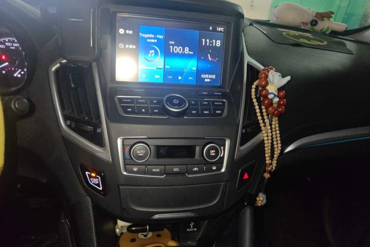 Used Dongfeng Aeolus AX7 2016 2.0L Automatic Zhiyi Trim