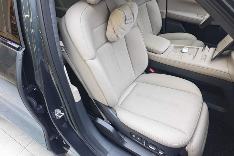 Used Nio ES8 2023 100kWh