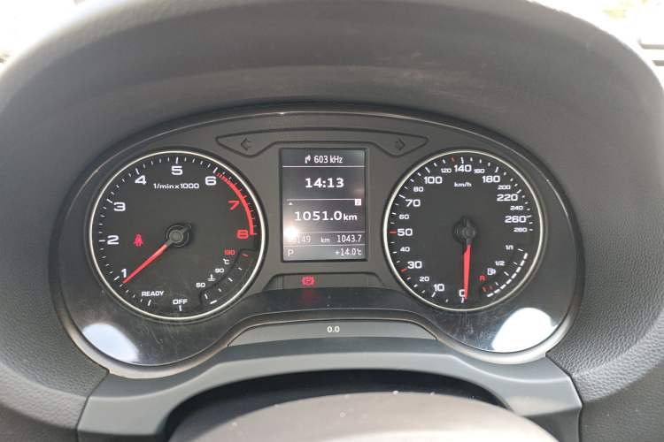 Used Audi A3 2015 Limousine 35 TFSI Millionth Anniversary Intelligent Leading Model
