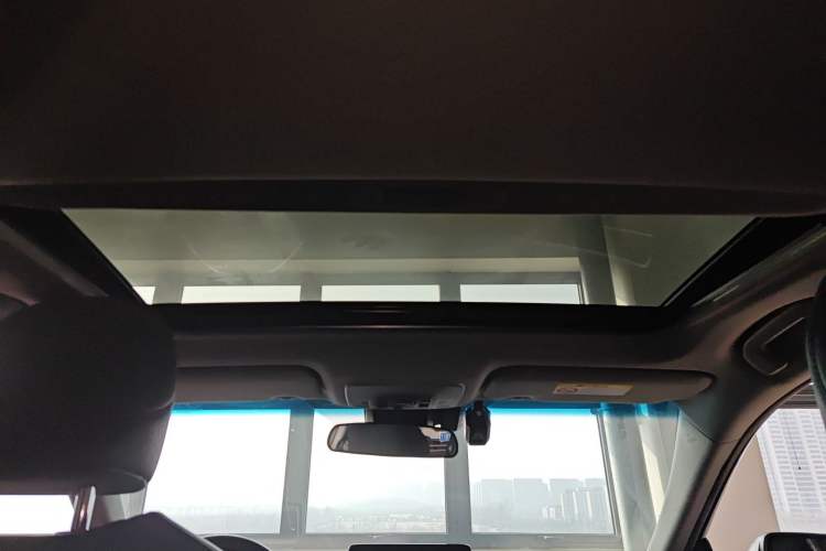 Used Toyota Camry 2021 2.0G Luxury Edition
