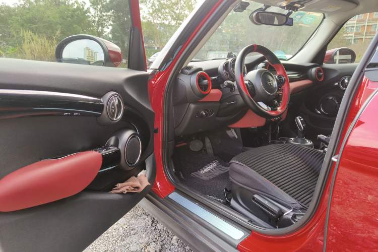 Used MINI MINI 2019 1.5T ONE PLUS Five-Door Edition