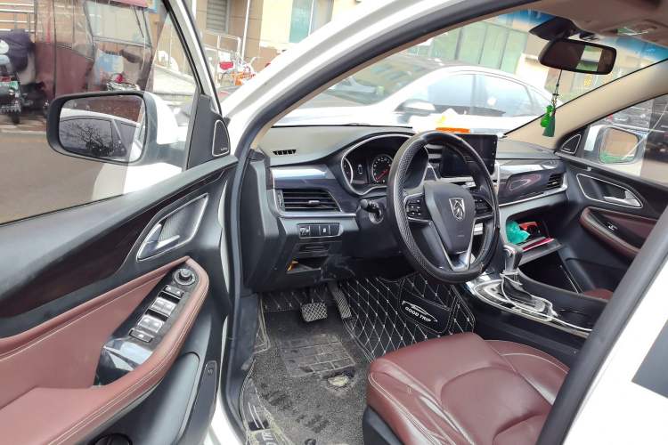 Used Baojun 560 2017 1.5T DCT Prestige Edition