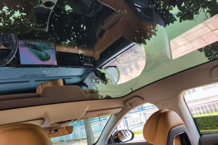 Used Leapmotor C01 2024 Pure Electric 525 Luxury Edition Headliner