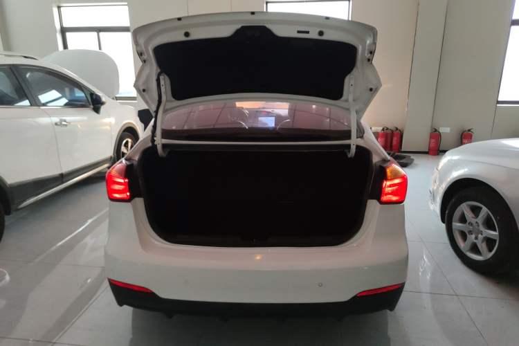 Used Kia K3 2015 1.6L Automatic GLS