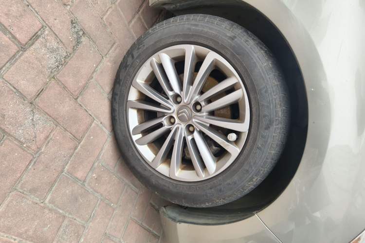 Used Citroen C4L 2014 1.8L Intelligent Drive Automatic Dynamic Model
