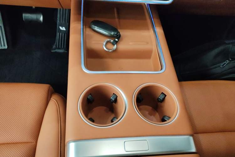 Used Li Auto L8 2023 Pro Model