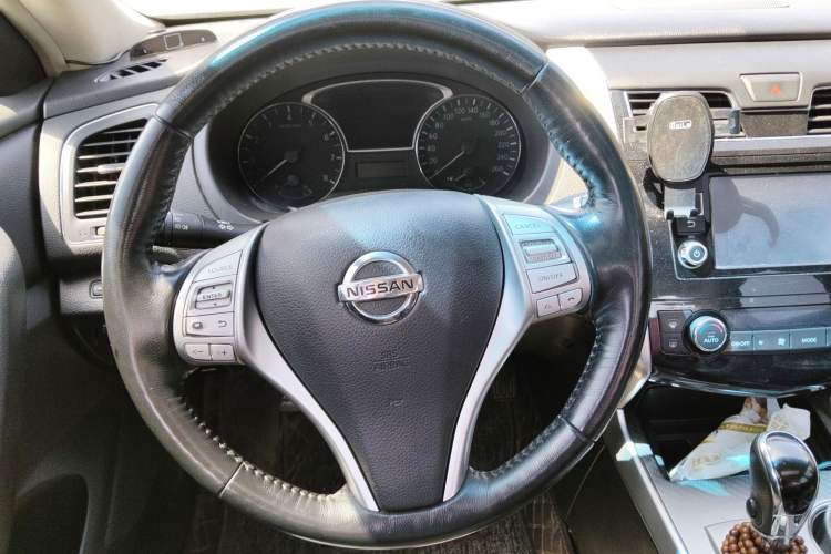 Used Nissan Teana 2016 Revised Version 2.0L XL Comfort Edition Steering Wheel