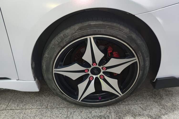 Used MG 6 2020 1.5T Automatic Trophy Flagship Edition Right Front Wheel Hub