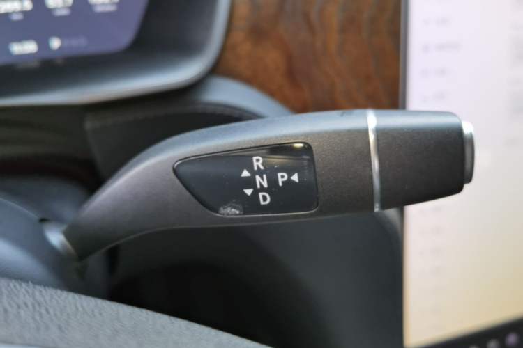 Used Tesla Model X 2019 Long-Range Version
