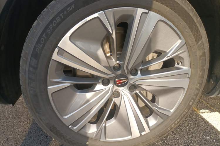 Used Hongqi E-HS9 2022 690 km Range Flagship Edition Six Seats
