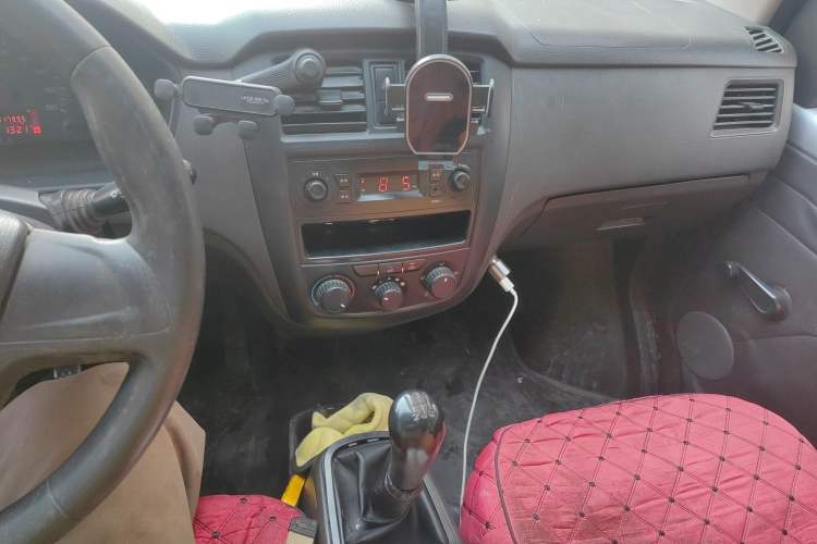 Used Wuling Rongguang 2014 1.2L S Base Model