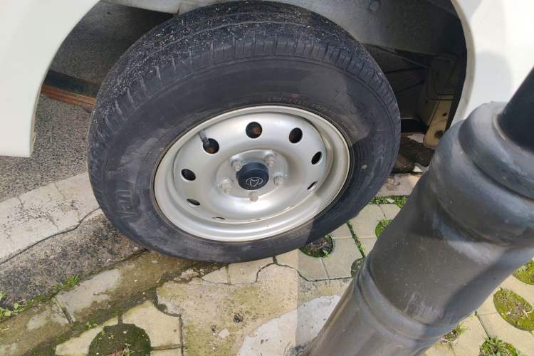 Used CHANGAN KAICHENG Star 9EV 2022 Pure Electric 7-Seater Bus 60kW Right Rear Wheel Hub