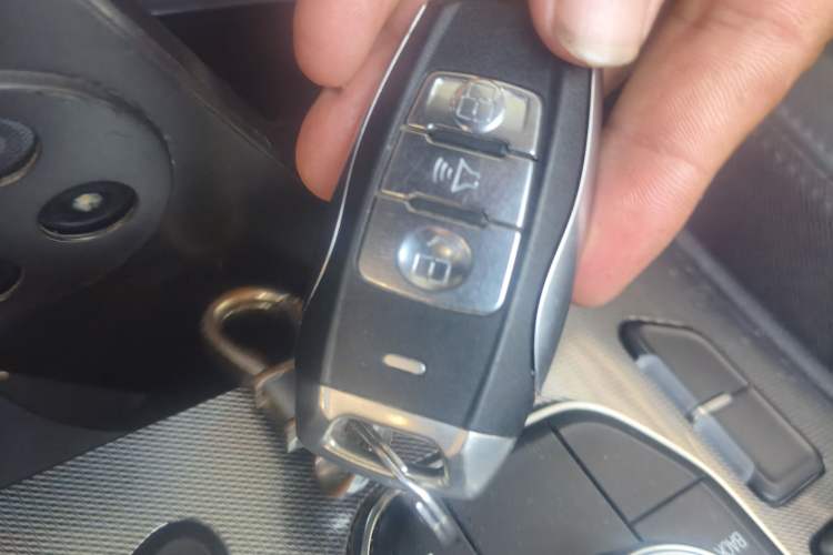 Used Haval H6 Coupe 2016 Blue Label 1.5T Automatic Two-Wheel Drive Urban Model Interior 1