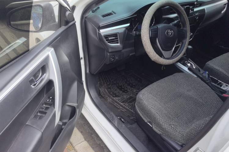 Used Toyota Corolla 2017 1.6L CVT GL
