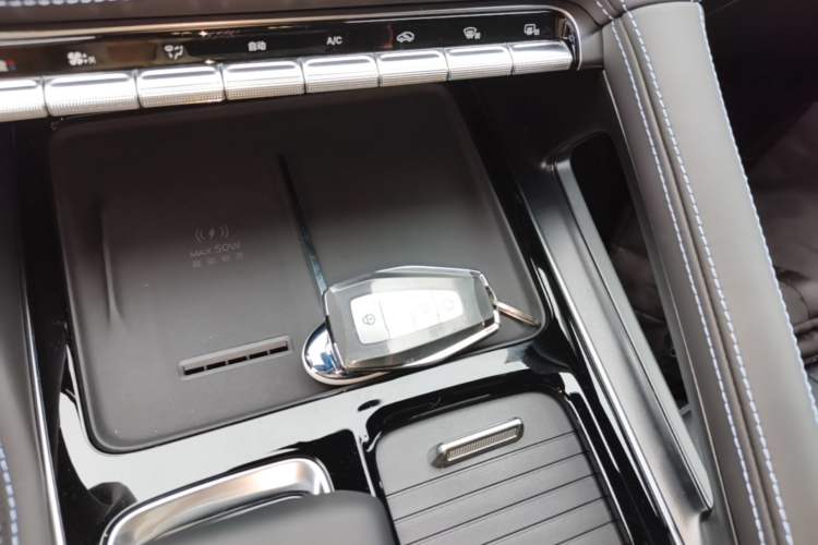 Used Geely Auto Preface 2026 Model Oriental Yao 1.5TD Kunlun Edition