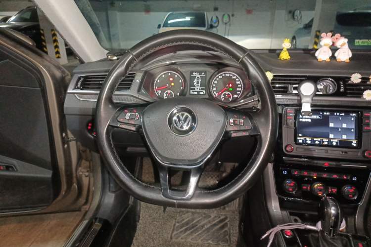 Used Volkswagen Passat 2017 280TSI DSG Luxury Edition