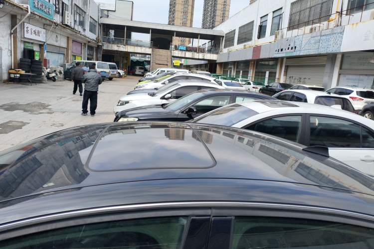 Used Citroen C5 2017 380THP Automatic Luxury Model
