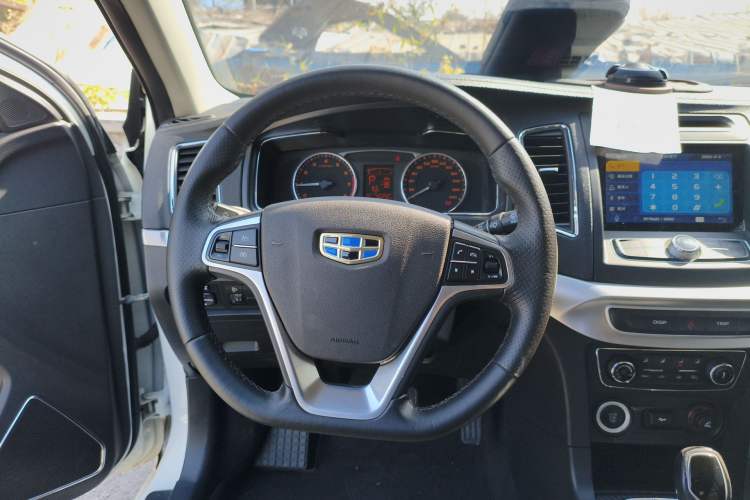 Used Geely Auto Vision 2016 1.5L Automatic Happiness Edition Steering Wheel