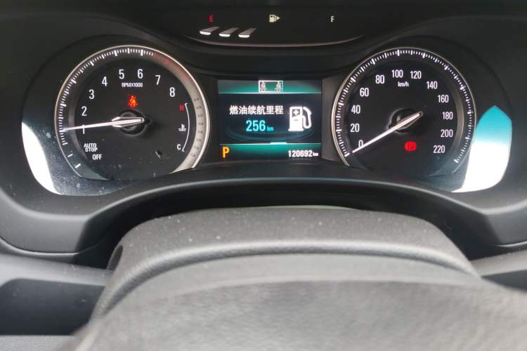 Used Buick GL6 2018 18T 6-Seater Prestige Model

