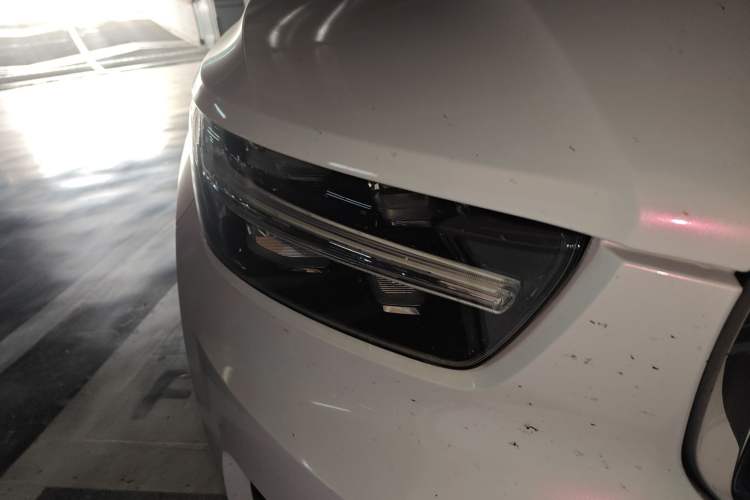 Used Volvo XC40 2020 T3 Zhiyuan Luxury Edition Right Front Headlight