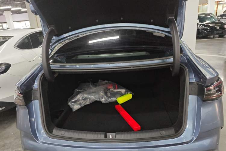 Used BYD Seal 06 New Energy 2025 DM-i Smart Drive 120KM Deluxe Model Trunk