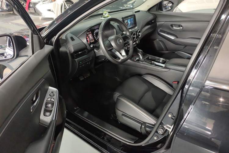 Used Nissan Sylphy 2021 1.6L XL CVT Smart Enjoyment Edition Driver Seat