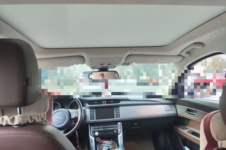 Used Jaguar XFL 2017 XFL 2.0T 240PS Luxury Edition Headliner