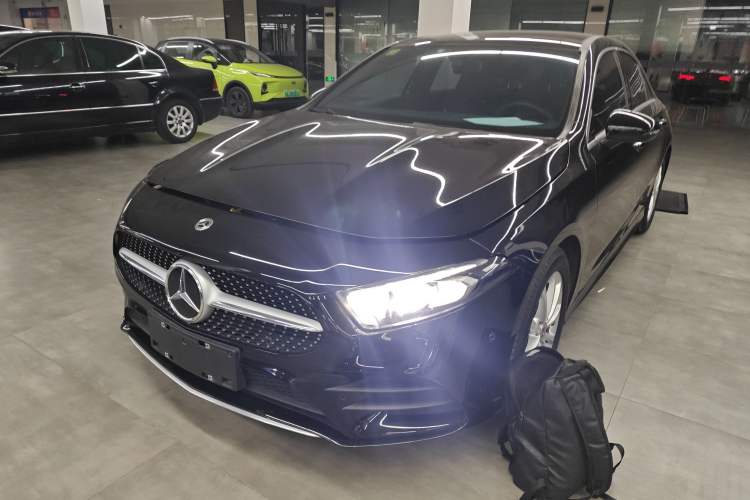 Used Mercedes-Benz A-Class 2021 A 200 L Sport Sedan Fashion Model