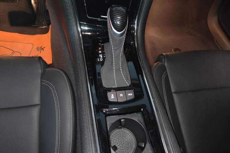 Used Cadillac ATS-L 2017 28T Fashion Edition
