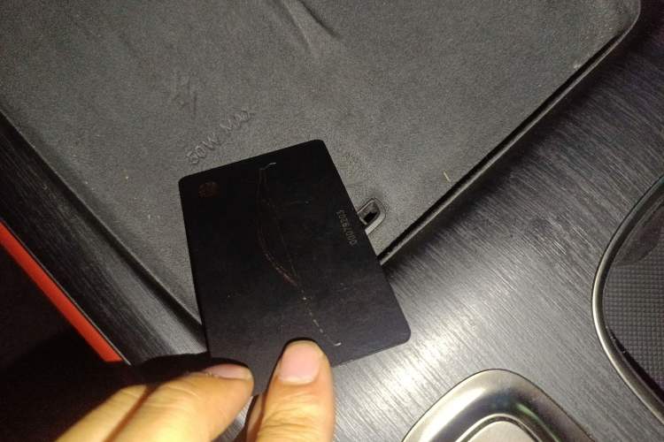 Used Xiaomi Auto SU7 2024 Rear-Drive Ultra-Long Range Advanced Pro-Level Intelligent Driving Version Vehicle Key